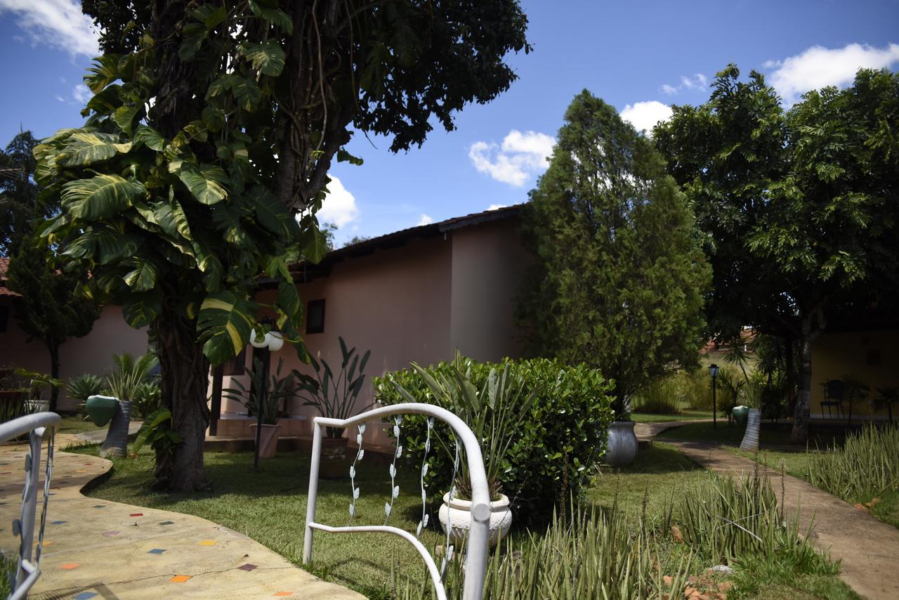 Rosa Spa E Pousada Aparecida de Goiania Zewnętrze zdjęcie